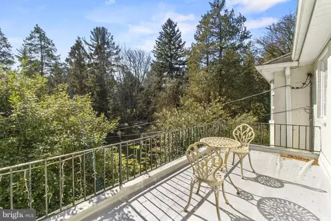 Exterior - 437 Crescent Rd, Wyncote, PA 19095 photo 4 of 10