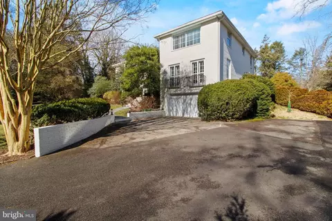Exterior - 437 Crescent Rd, Wyncote, PA 19095 photo 2 of 10