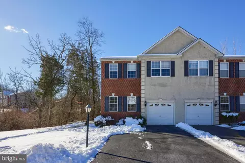228 Holbrook Ln, Gilbertsville, PA 19525