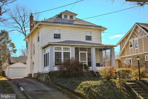 8315 Cadwalader Ave, Elkins Park, PA 19027