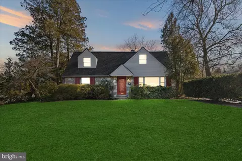 306 Garden Rd, Oreland, PA 19075