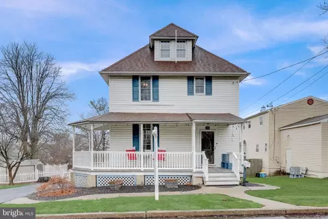 20 Ellis Rd, Willow Grove, PA 19090