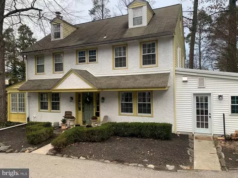 269 Bickley Rd, Glenside, PA 19038