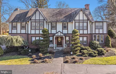 1406 Plymouth Blvd, Plymouth Meeting, PA 19462
