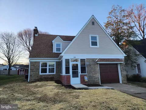 1642 N Hills Ave, Willow Grove, PA 19090