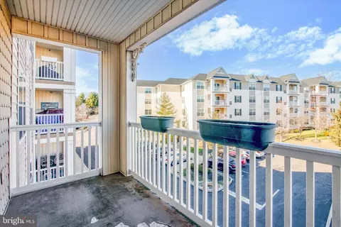 420 S York Rd #C-27, Hatboro, PA 19040