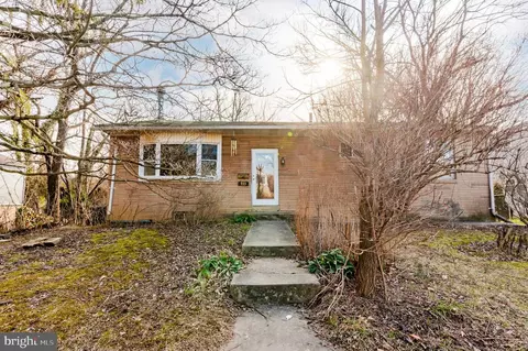 933 Cricket Ave, Glenside, PA 19038