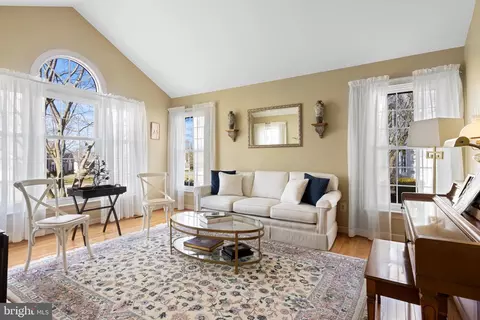 Living - 721 Outpost Cir, Wayne, PA 19087 photo 1 of 7