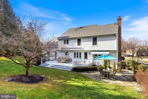Exterior - 721 Outpost Cir, Wayne, PA 19087 photo 4 of 7