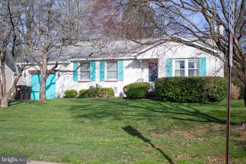 312 Clear Spring Rd, Lansdale, PA 19446