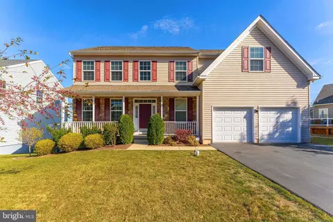 1986 Canyon Creek Rd, Gilbertsville, PA 19525