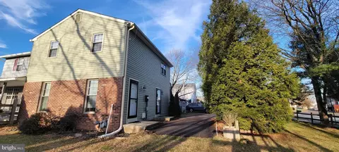 2401 Elroy Rd, Hatfield, PA 19440
