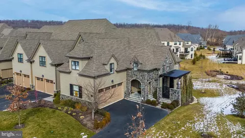 314 Whitemarsh Dr, Flourtown, PA 19031