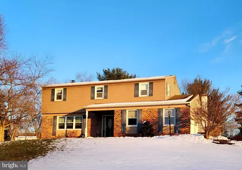 1868 Rampart Ln, Lansdale, PA 19446