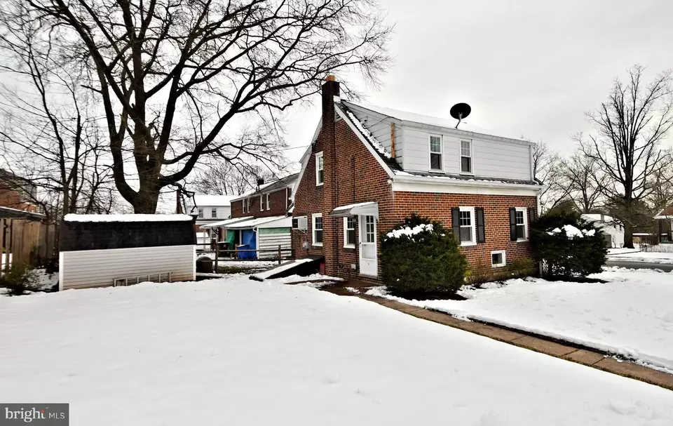Exterior - 961 S Hills Blvd, Pottstown, PA 19464 photo 4 of 4