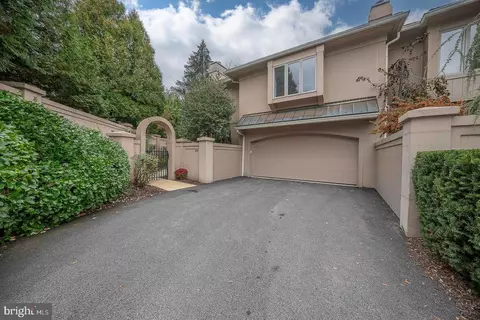 838 Lindy Ln, Bala Cynwyd, PA 19004