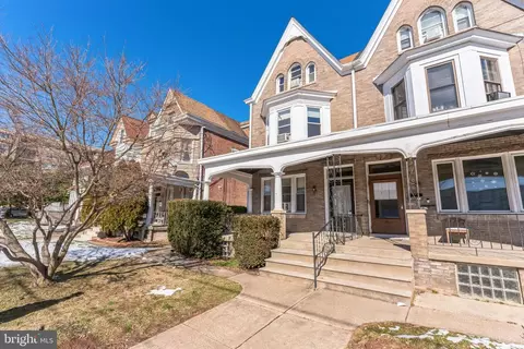 1113 W Main St, Norristown, PA 19401
