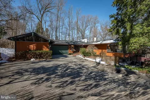 1338 Prospect Hill Rd, Villanova, PA 19085