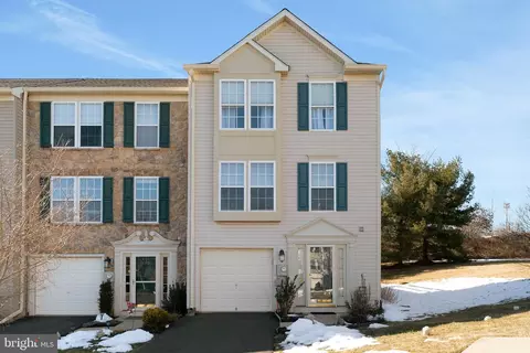 93 General Hancock Blvd, North Wales, PA 19454
