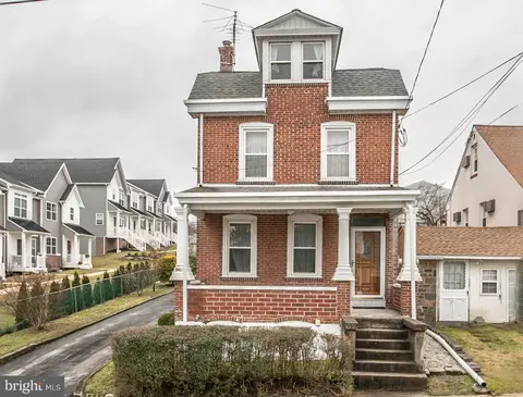 444 Hurst St, Bridgeport, PA 19405