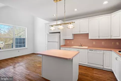 Kitchen - 1106 Brians Way, Wayne, PA 19087 photo 2 of 4