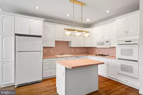 Kitchen - 1106 Brians Way, Wayne, PA 19087 photo 4 of 4