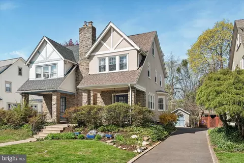 829 Elkins Ave, Elkins Park, PA 19027