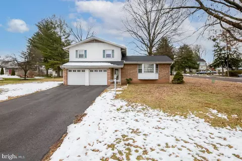 604 Oak St, Royersford, PA 19468
