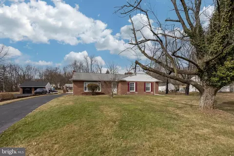 433 S Park Ave, Norristown, PA 19403