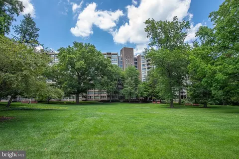 1001 City Ave #EE819, Wynnewood, PA 19096