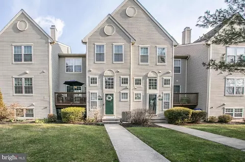 715 Gilbert Pl #803, Trappe, PA 19426