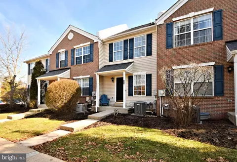 113 Newport Ct, Harleysville, PA 19438