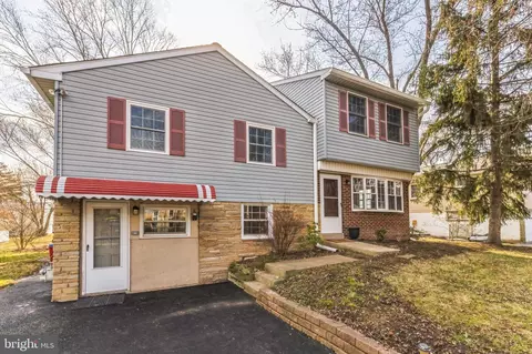 106 Wayne Ave, Eagleville, PA 19403