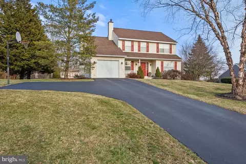 104 Wilson Dr, Schwenksville, PA 19473