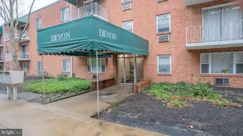 1600 Church Rd #D-301, Wyncote, PA 19095