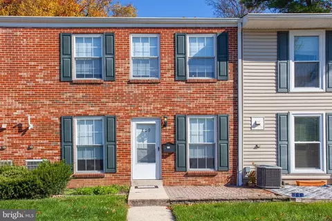 809 Middleton Pl, Eagleville, PA 19403