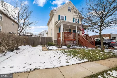210 Paxson Ave, Glenside, PA 19038