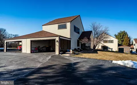 496 Bridge St, Collegeville, PA 19426