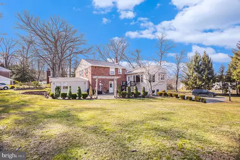 Exterior - 537 Bob White Ter, Wayne, PA 19087 photo 5 of 14
