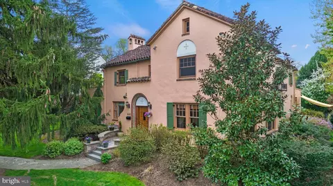 441 Newbold Rd, Jenkintown, PA 19046