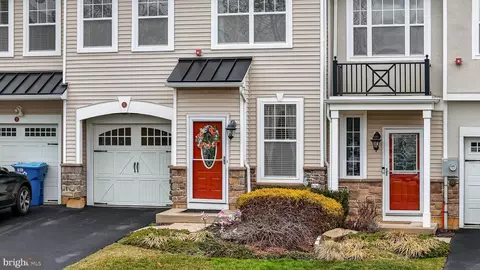 5 Old Cedarbrook Rd #106, Wyncote, PA 19095