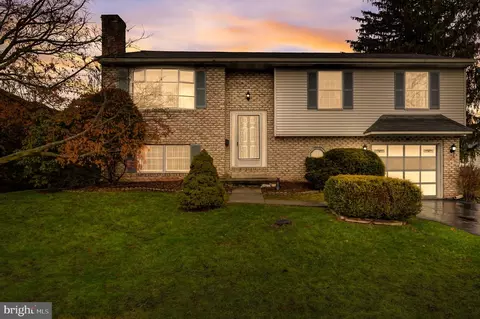 591 W Woodland Dr, Pottstown, PA 19464
