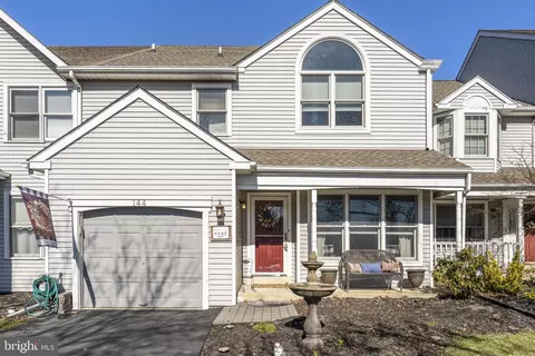 144 Filly Dr, North Wales, PA 19454