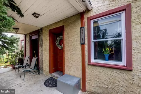 2399 Harts Ln, Lafayette Hill, PA 19444