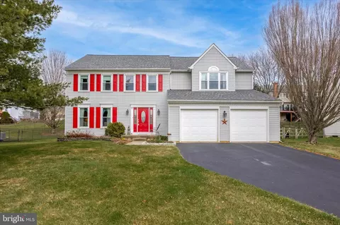 132 Scarlet Dr, Conshohocken, PA 19428
