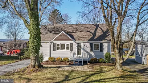 1693 Farmington Ave, Pottstown, PA 19464