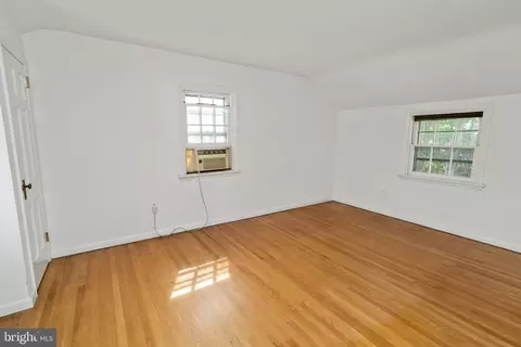Bedroom - 2 Poe Ave, Wyncote, PA 19095 photo 1 of 1