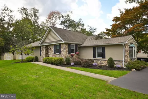 144 Gwynedd Manor Rd, North Wales, PA 19454
