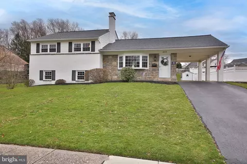 617 Crossfield Rd, King Of Prussia, PA 19406