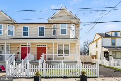7327 Keenan St, Elkins Park, PA 19027